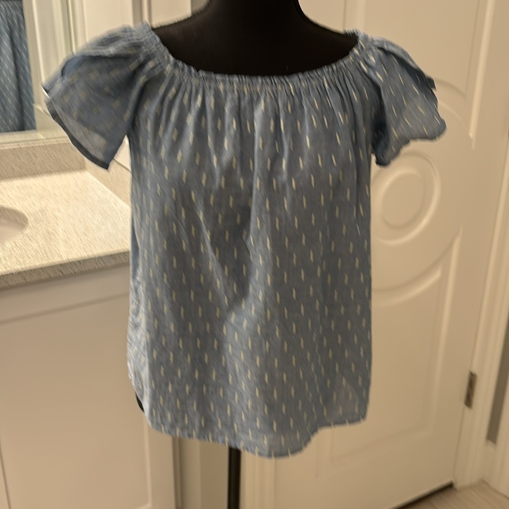 Off the shoulder or on the shoulder blouse. Light blue with cream detail. - Picture 3 of 6